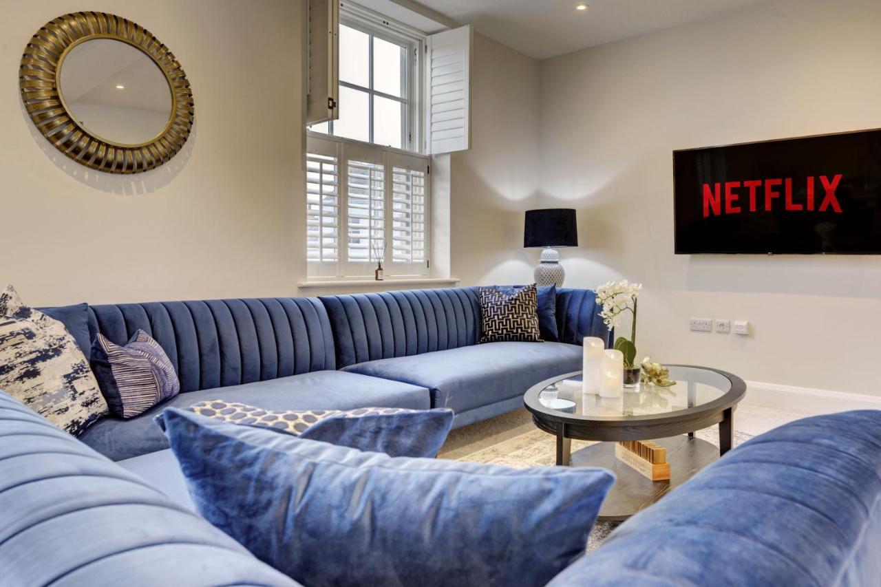 The Penthouse - Allocated Parking With City Views Ripon Exterior photo